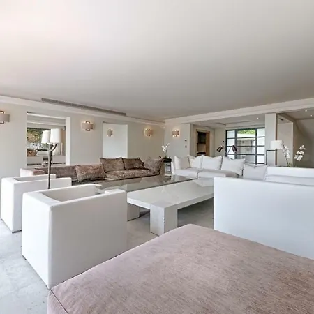 Belle Vila Avec Piscine Privee Villa *